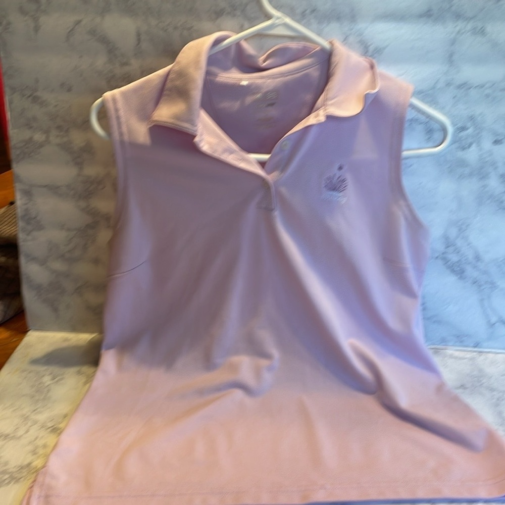 Golf Set - coordinated short and sleeveless colored shirt.   Adidas set - Picture 7 of 9